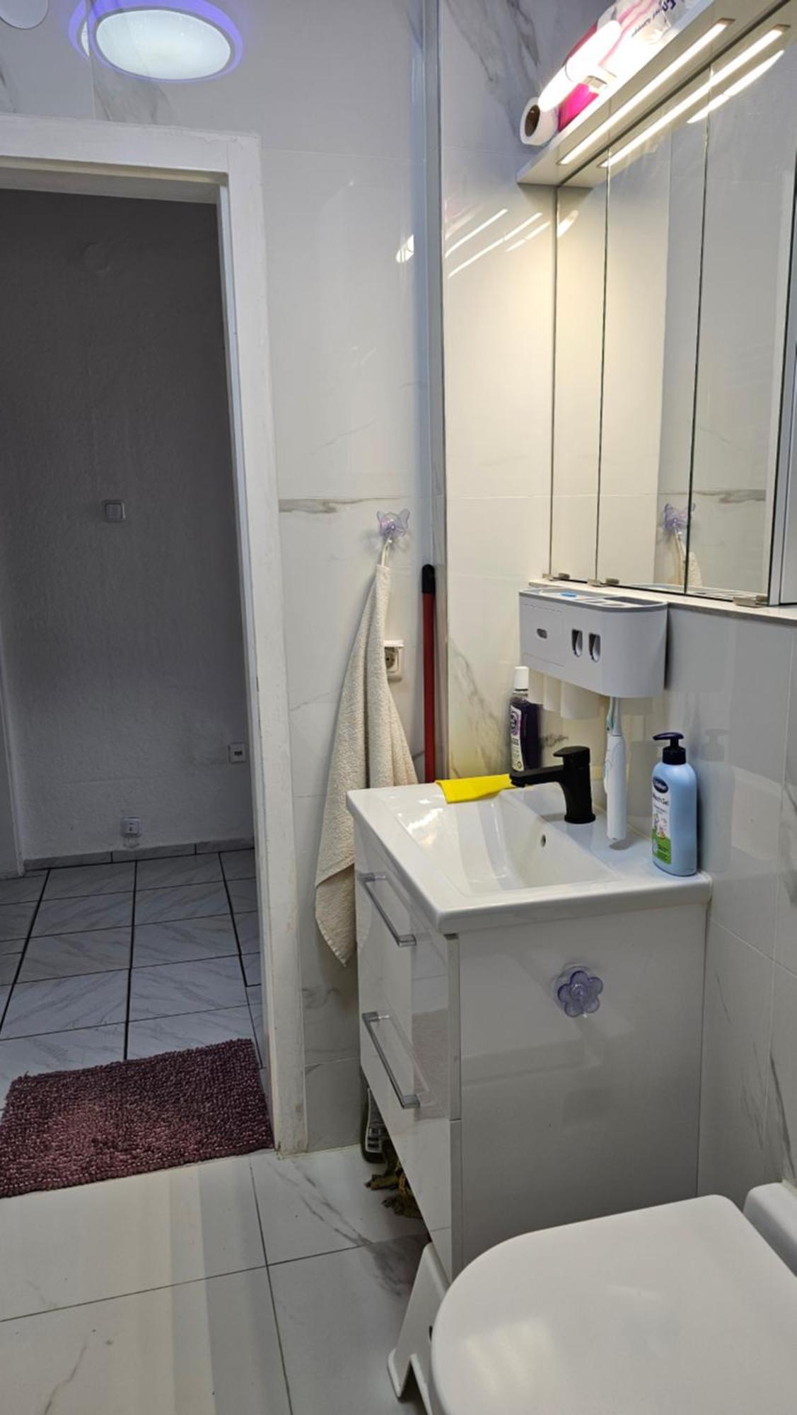 Zimmer In Bilk-Zentrum Duesseldorf Eksteriør bilde