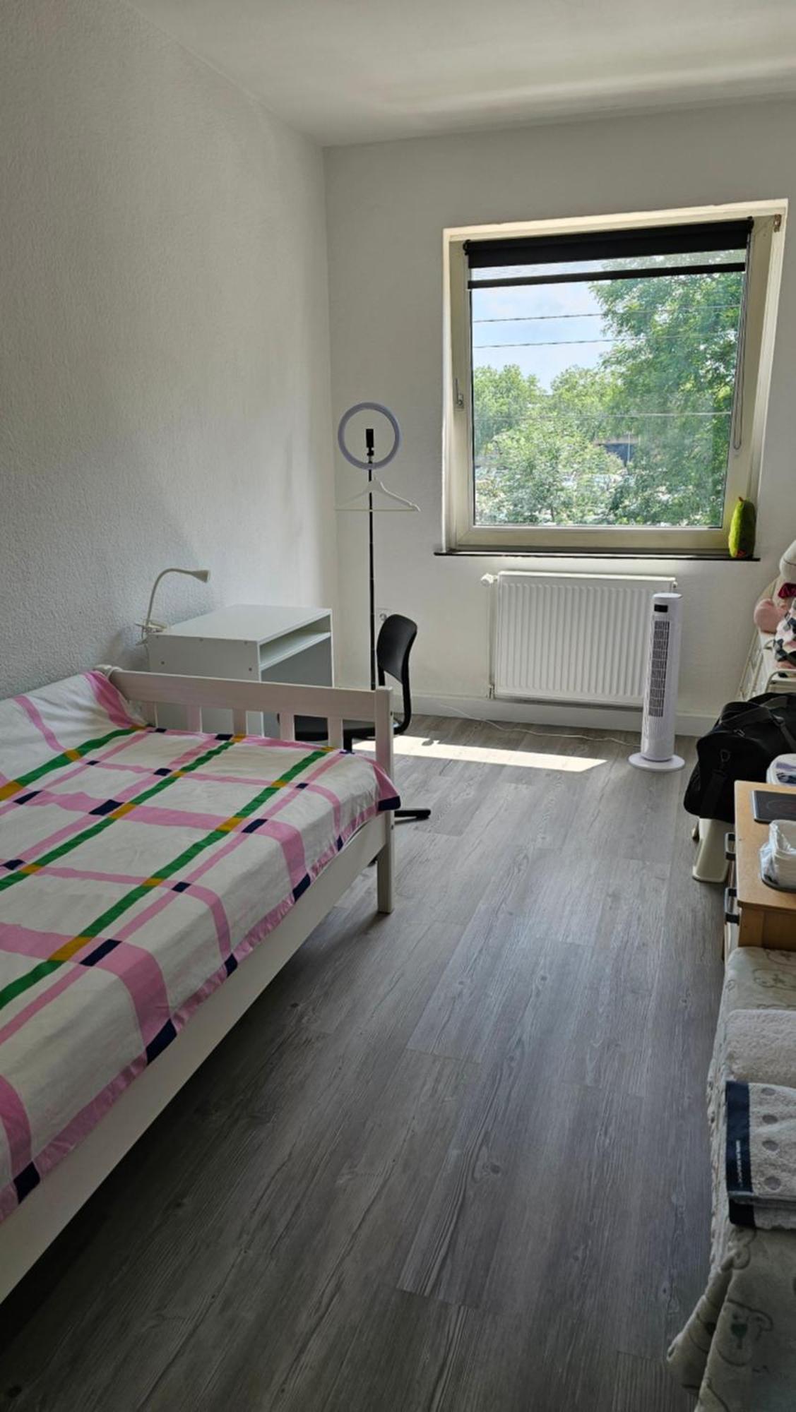 Zimmer In Bilk-Zentrum Duesseldorf Eksteriør bilde